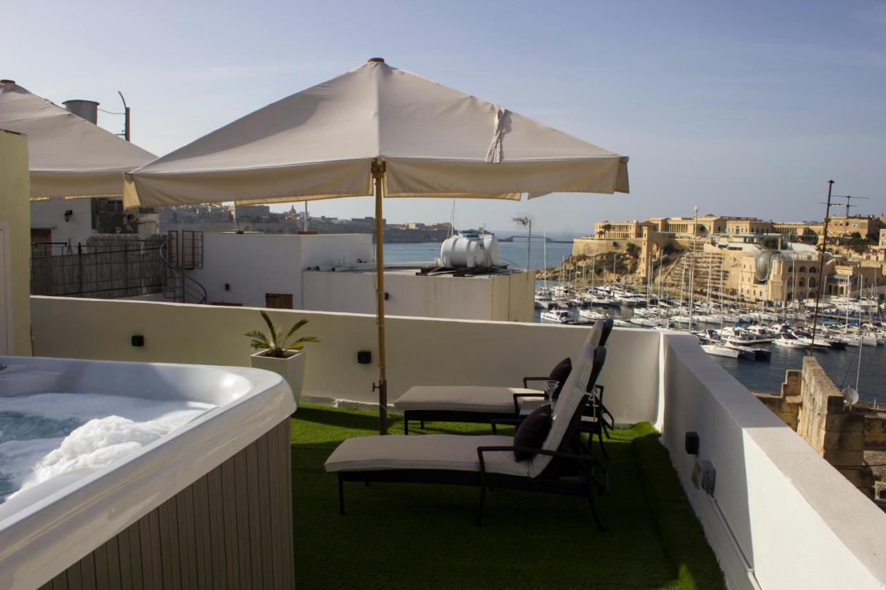 Bebirgu Palazzino Luxury 2 Jacuzzi To Share公寓 外观 照片