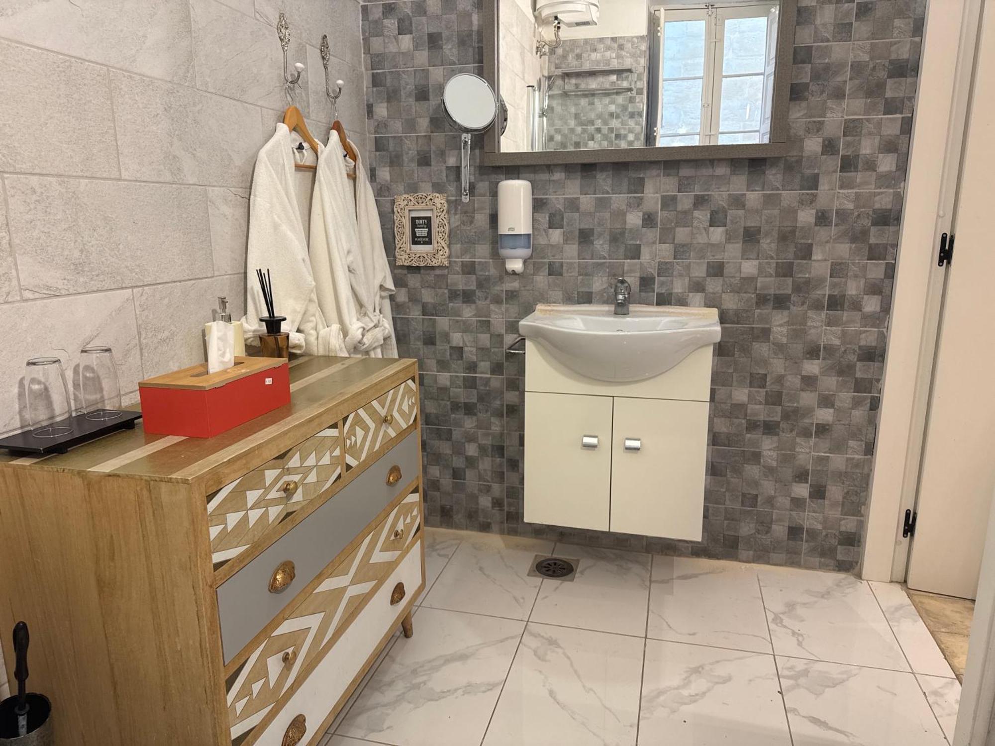 Bebirgu Palazzino Luxury 2 Jacuzzi To Share公寓 外观 照片